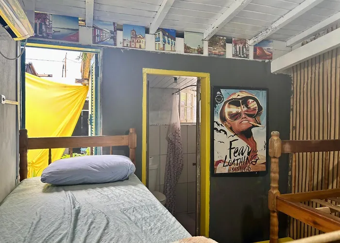 Casa Lee Hostel